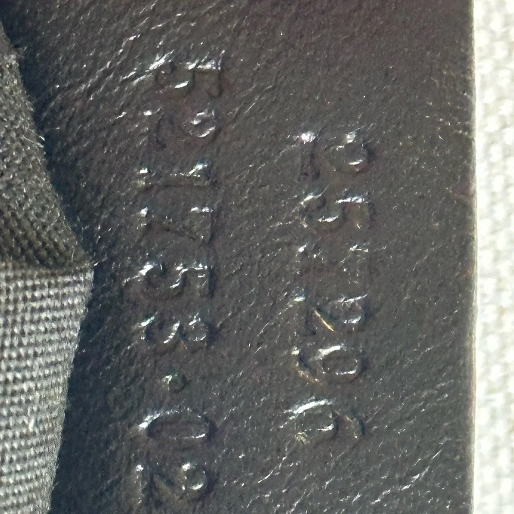 GUCCI PRE-OWENED RED GUCCI LOGO GG 2000-2015 - Picture 6 of 10